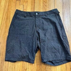 Lululemon Commission Short Classic Fit Ventlight